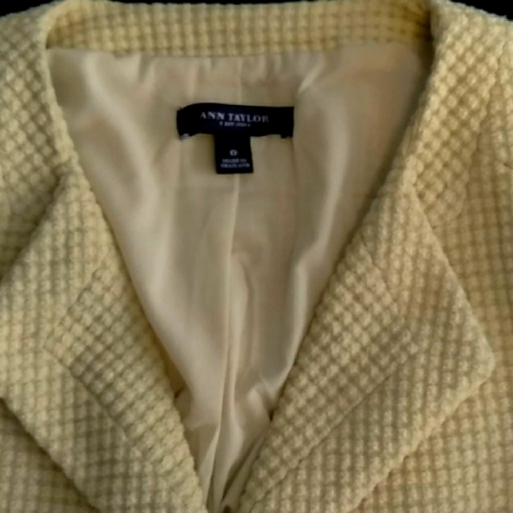 Ann Taylor Blazer size 0